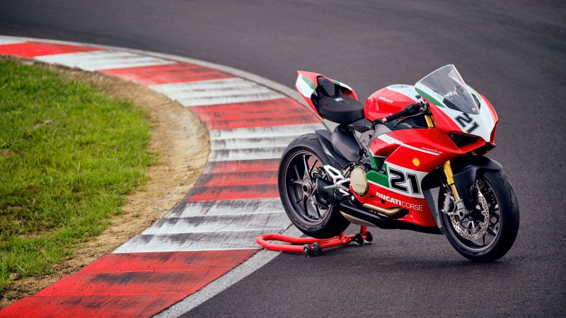 Ducati Panigale V2 Bayliss, Sports bikes, Race track, 2021, 5K, Wallpaper