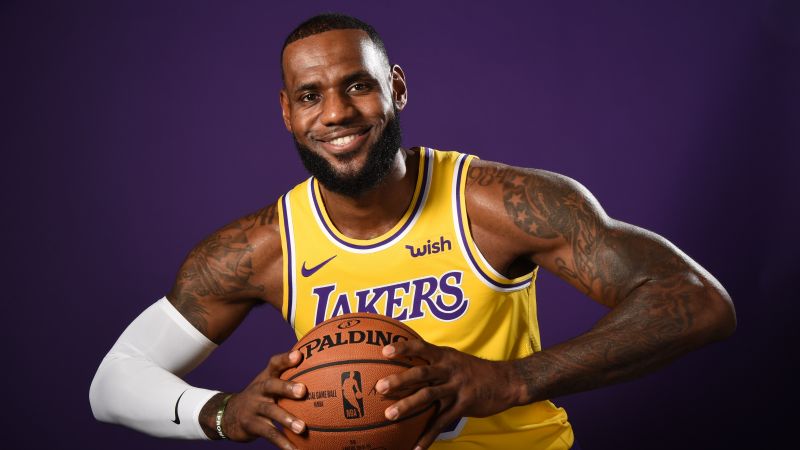 LeBron James, American basketball player, NBA, Los Angeles Lakers, Purple background, 5K