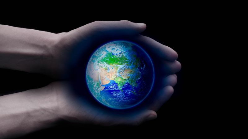 Planet Earth, Holding hands, Palm, Black background, Save the Earth, Save The Planet, Wallpaper