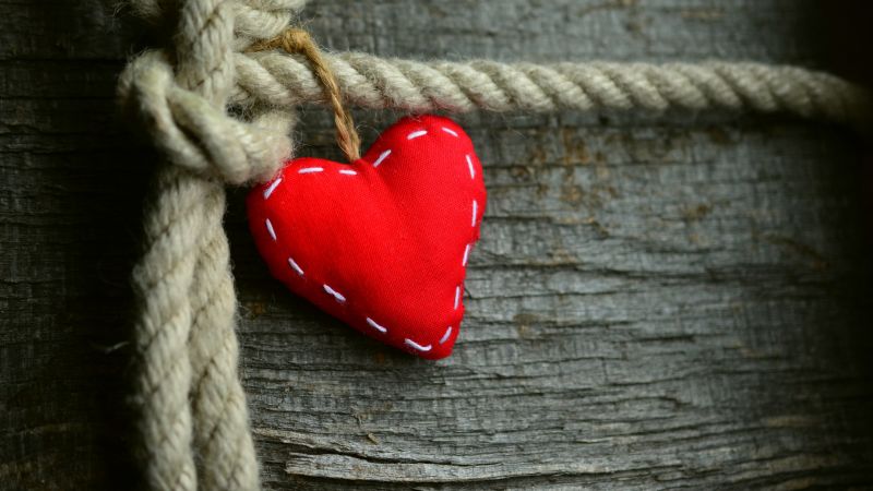 Red heart, Love heart, Heart symbol, Wooden background, Rope, Knot, 5K, Aesthetic, Wallpaper