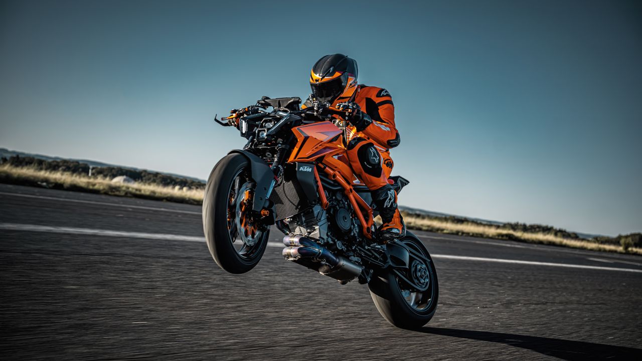 Biker Wallpaper 4K, KTM 1390 Super Duke R, 2024, 5K