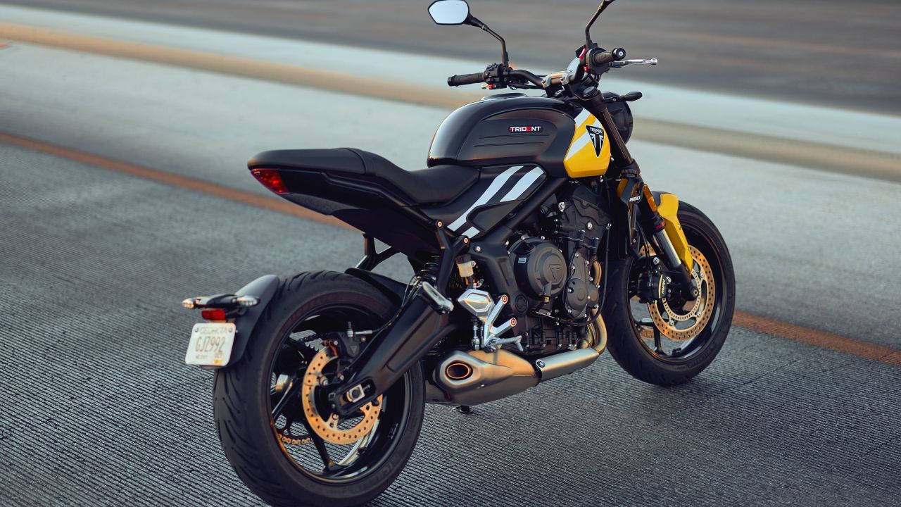 triumph trident 660