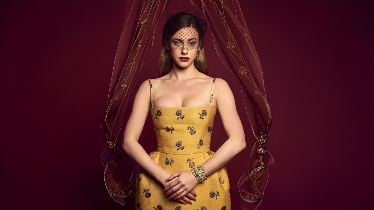 lili reinhart 8k