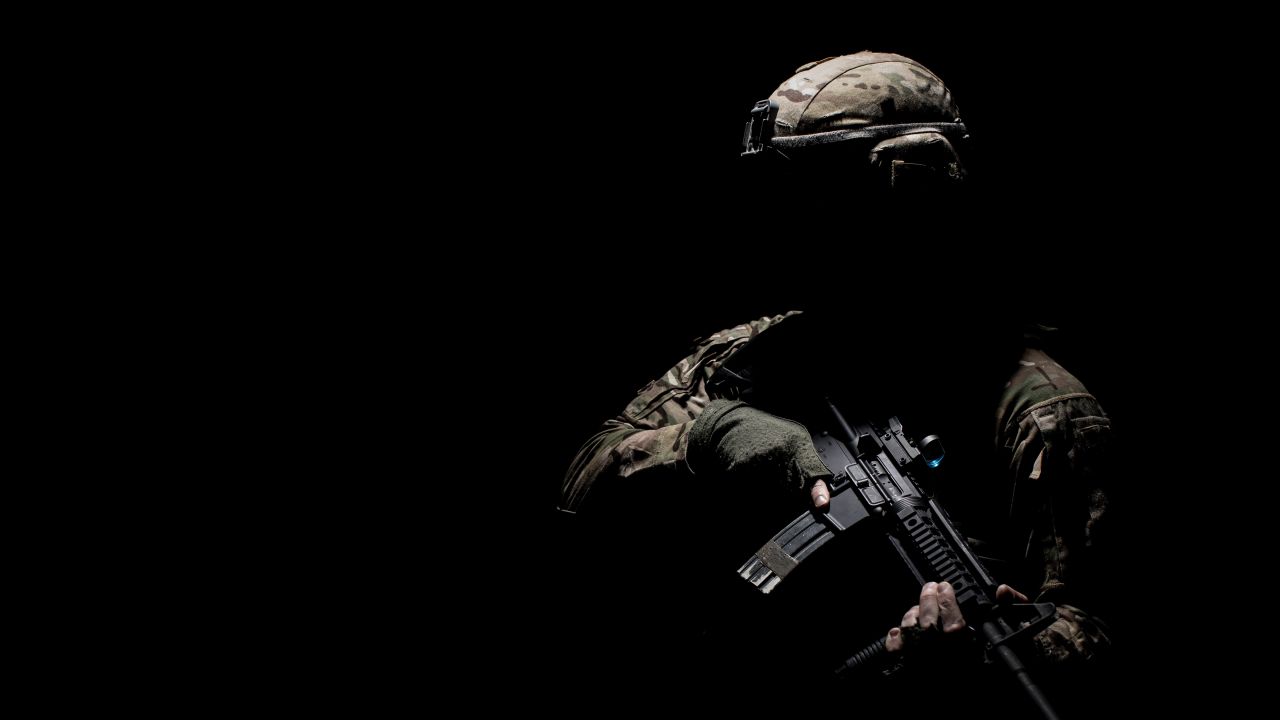 soldier military machine gun war silhouette black