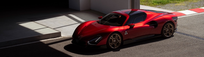 Alfa Romeo 33 Stradale, Hanger, Asphalt, 5K, Race track, Red cars