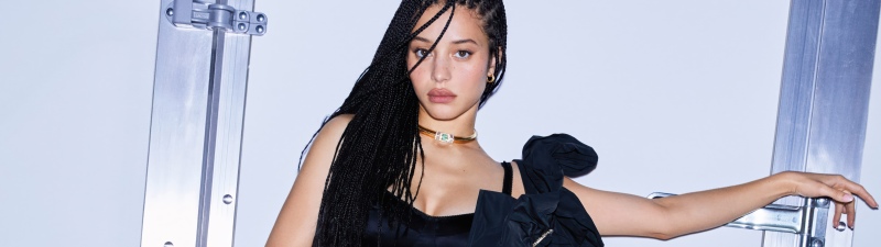 Chase Infiniti, ELLE US