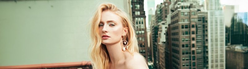 Sophie Turner, Black dress, 5K, Portrait