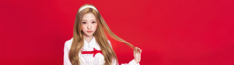 Stella, Hearts2Hearts RUDE, Red background, 5K