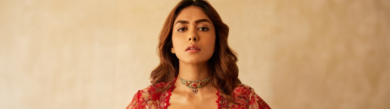 Mrunal Thakur, Floral dress, Red dress, Indian actress, 5K