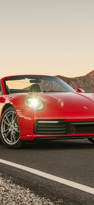 Porsche 911 Carrera Cabriolet, 2020