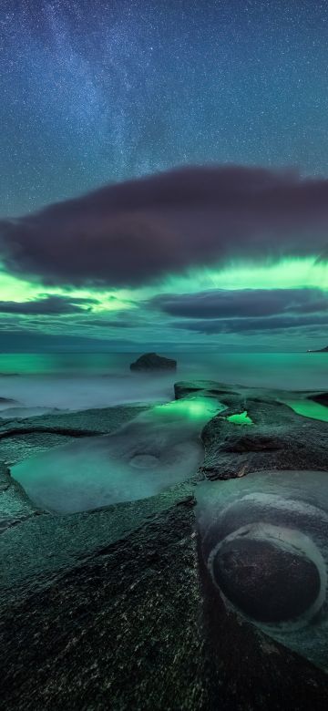 Uttakleiv beach, Aurora sky, Lofoten islands, Norway, Aurora Borealis, Night, Northern Lights, Arctic