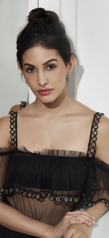 Amyra Dastur, Actress, Portrait, Indian actress, Bollywood actress