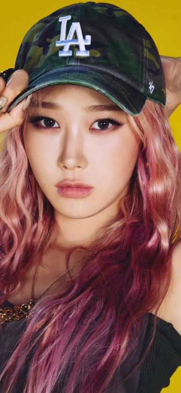 Giselle (aespa), 5K, K-Pop singer, Yellow background