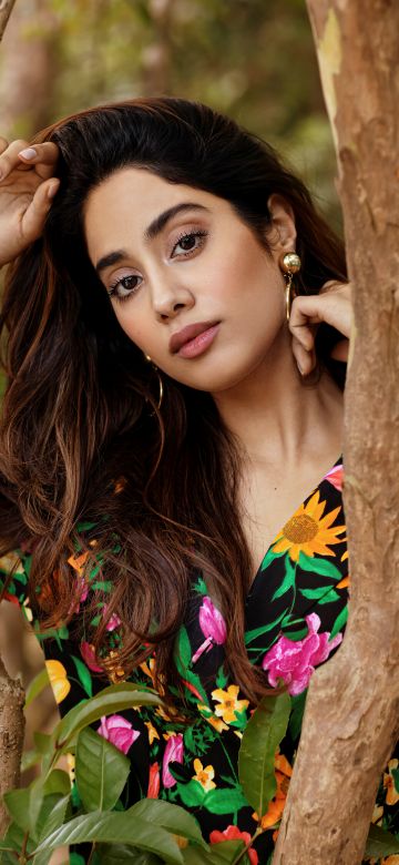 Janhvi Kapoor, Portrait, Beautiful actress, Bollywood actress