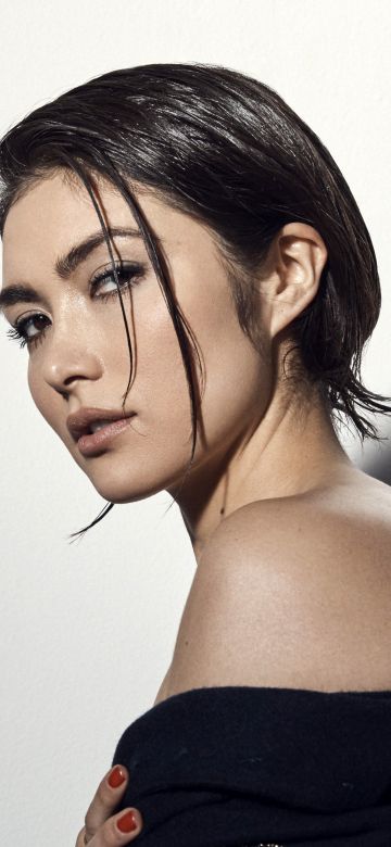 Daniella Pineda, American actress, 5K