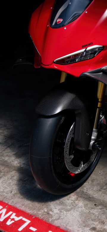 Ducati Panigale V4, 2025, Red bikes, Hanger, 5K