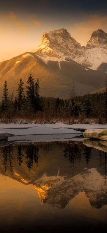 Three Sisters Mountains, Oregon, Snow covered, Wilderness, Golden hour, Sunset, Serene, Winter Mountains, Mountain Peaks, Dramatic, 5K