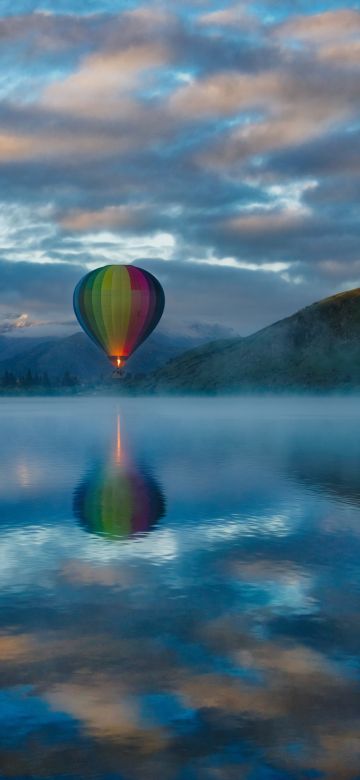 Hot air balloon, Lake Hayes, Queenstown, New Zealand, Mountains, Clouds, Reflection, Multicolor, 5K, 8K