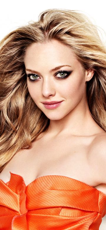 Amanda Seyfried, American actress, Beautiful actress, White background, 5K, 8K