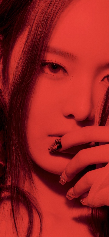 Izna Bang Jeemin, Red aesthetic