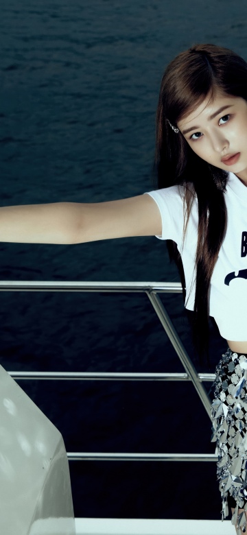 Naoi Rei, IVE (K-pop), Japanese singer, 5K