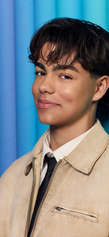 Malachi Barton, 5K, Portrait, Smiling, Gradient stripes, Purple and blue, Vibrant, American actor