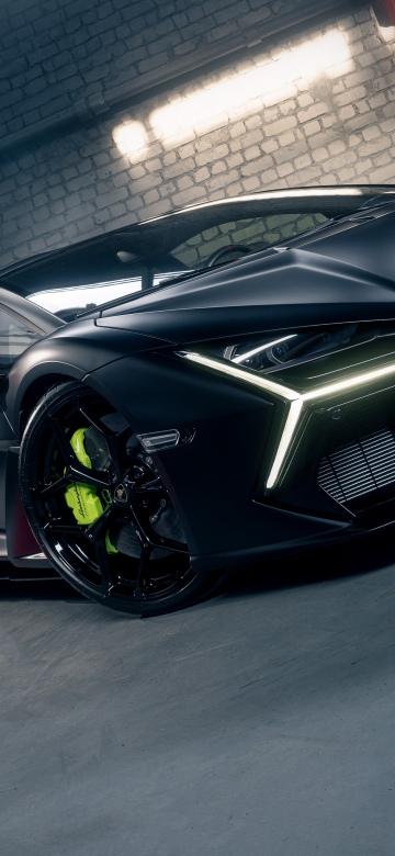 Lamborghini Revuelto, Garage