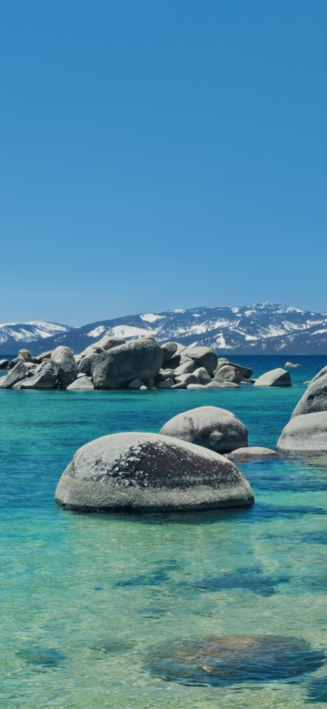 macOS Tahoe Beach Day, 5K wallpaper