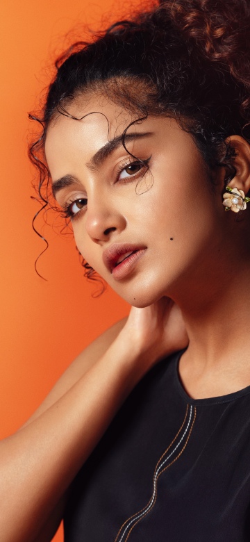 Anupama Parameswaran, 8K