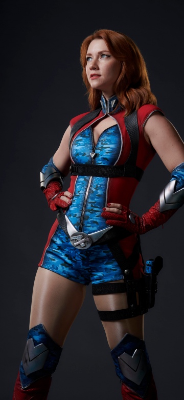 Valorie Curry, Firecracker