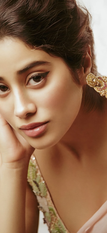 Janhvi Kapoor Saree, 5K wallpaper