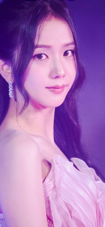 Jisoo, Purple aesthetic