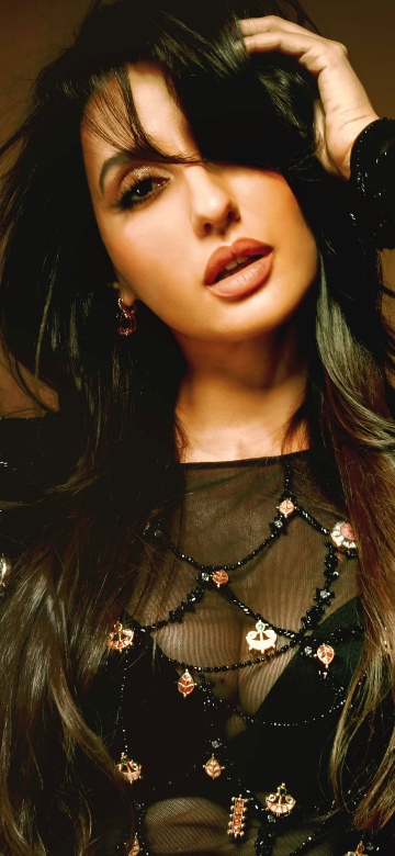 Nora Fatehi, Glamorous