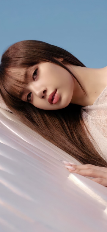 Lisa, Elegant