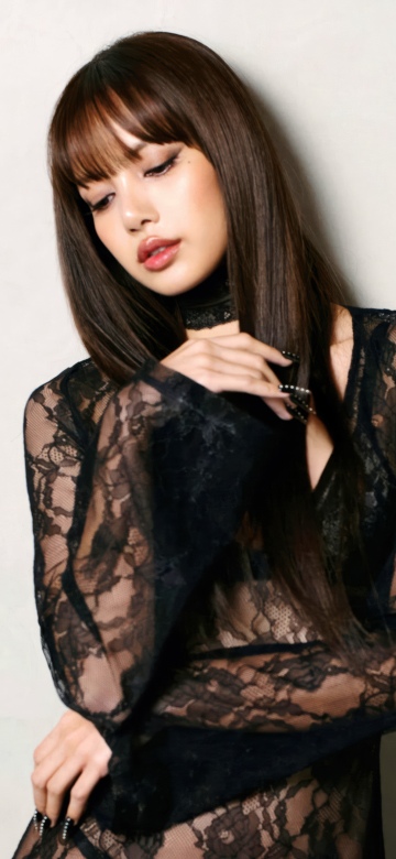 Lisa, Sheer dress