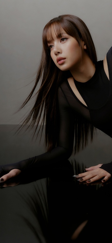 Lisa, Photoshoot