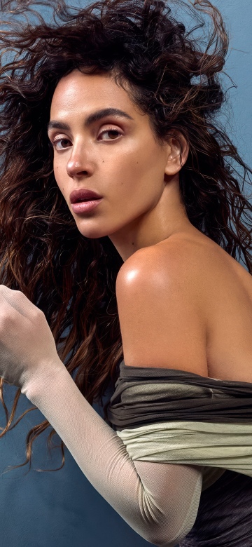Adria Arjona 2026