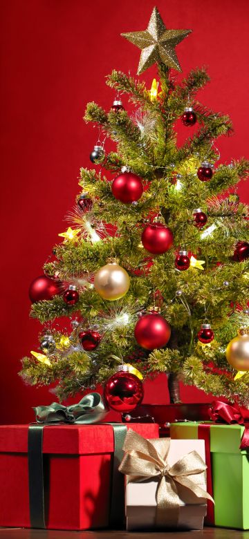 Christmas tree, Christmas decoration, Gifts, Christmas balls, Red background, 5K, Navidad, Noel