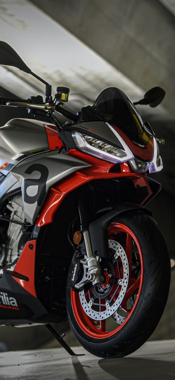 Aprilia Tuono 660, 2021