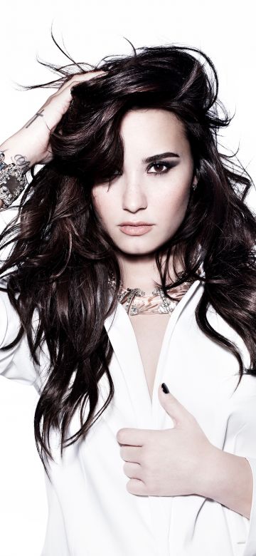 Demi Lovato, White background, 5K