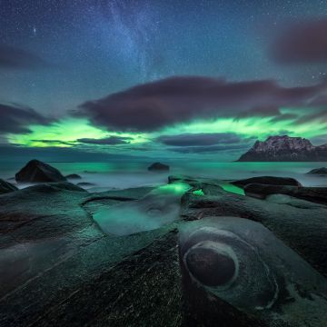 Uttakleiv beach, Aurora sky, Lofoten islands, Norway, Aurora Borealis, Night, Northern Lights, Arctic
