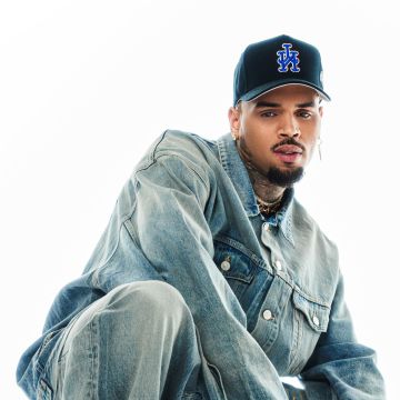 Chris Brown, White background, American rapper