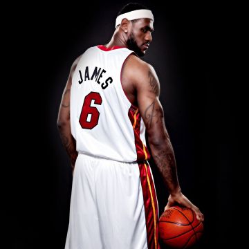 Miami Heat, LeBron James, Dark background, Basketball player