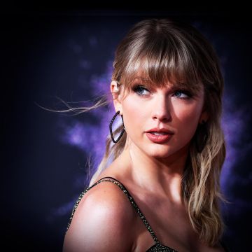 Taylor Swift, Prime series, Dark background, 