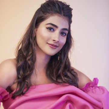 Pooja Hegde, Indian actress, Bollywood actress, Portrait, 5K