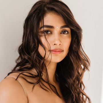 Pooja Hegde, Closeup, Indian actress, 5K, Portrait