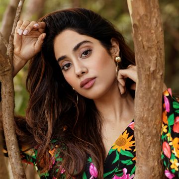 Janhvi Kapoor, Portrait, Beautiful actress, Bollywood actress