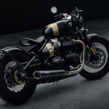 Triumph Bonneville Bobber TFC, 2025, Cruiser motorcycle, 5K, Dark background