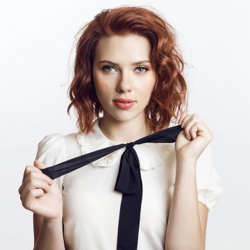 Scarlett Johansson, White background, American actress