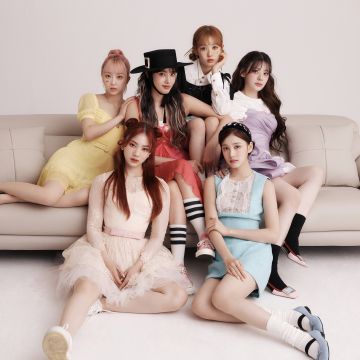 STAYC, Sieun, Seeun, Sumin, Isa, J, Yoon